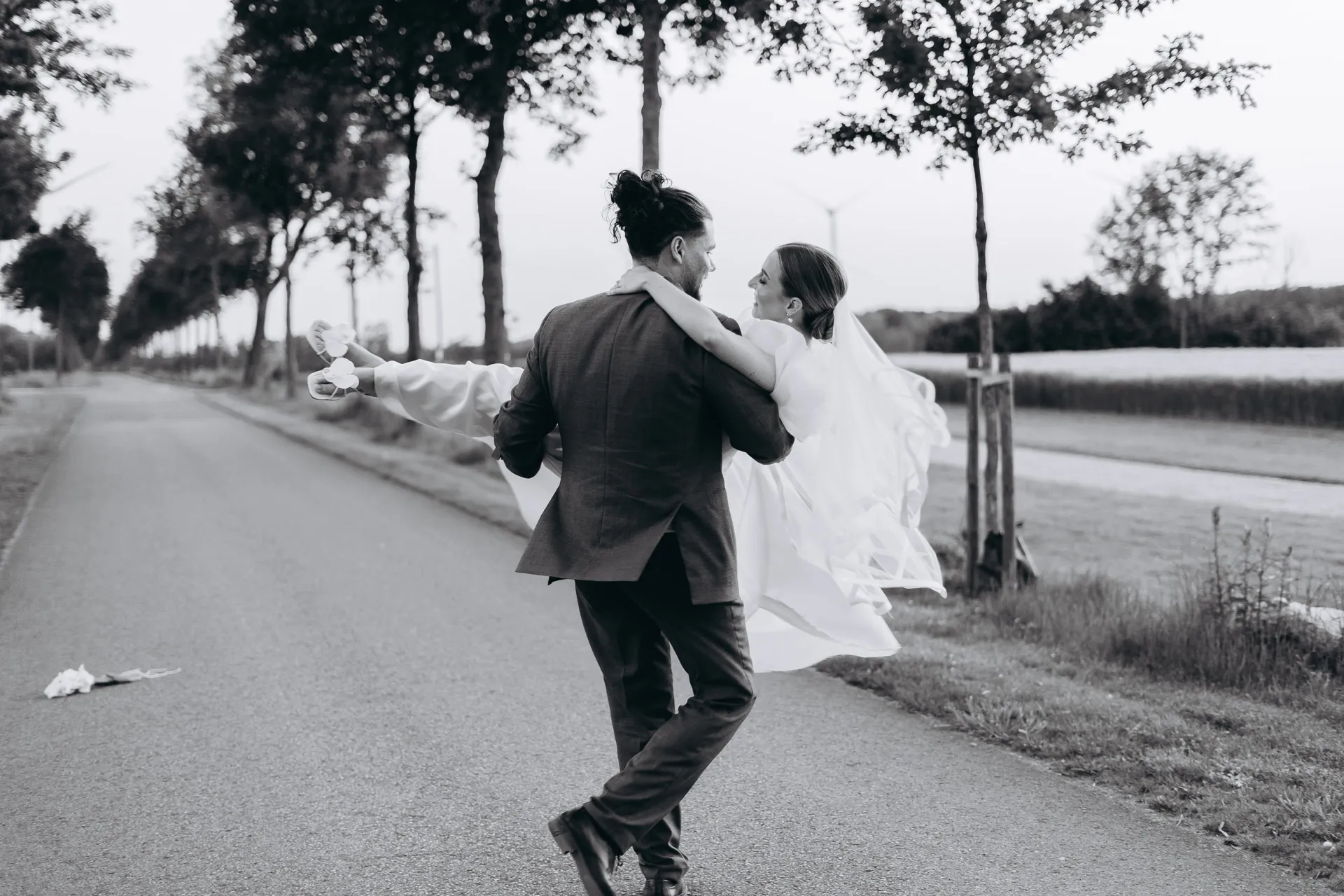 Hochzeitsmoment — Selah Stories