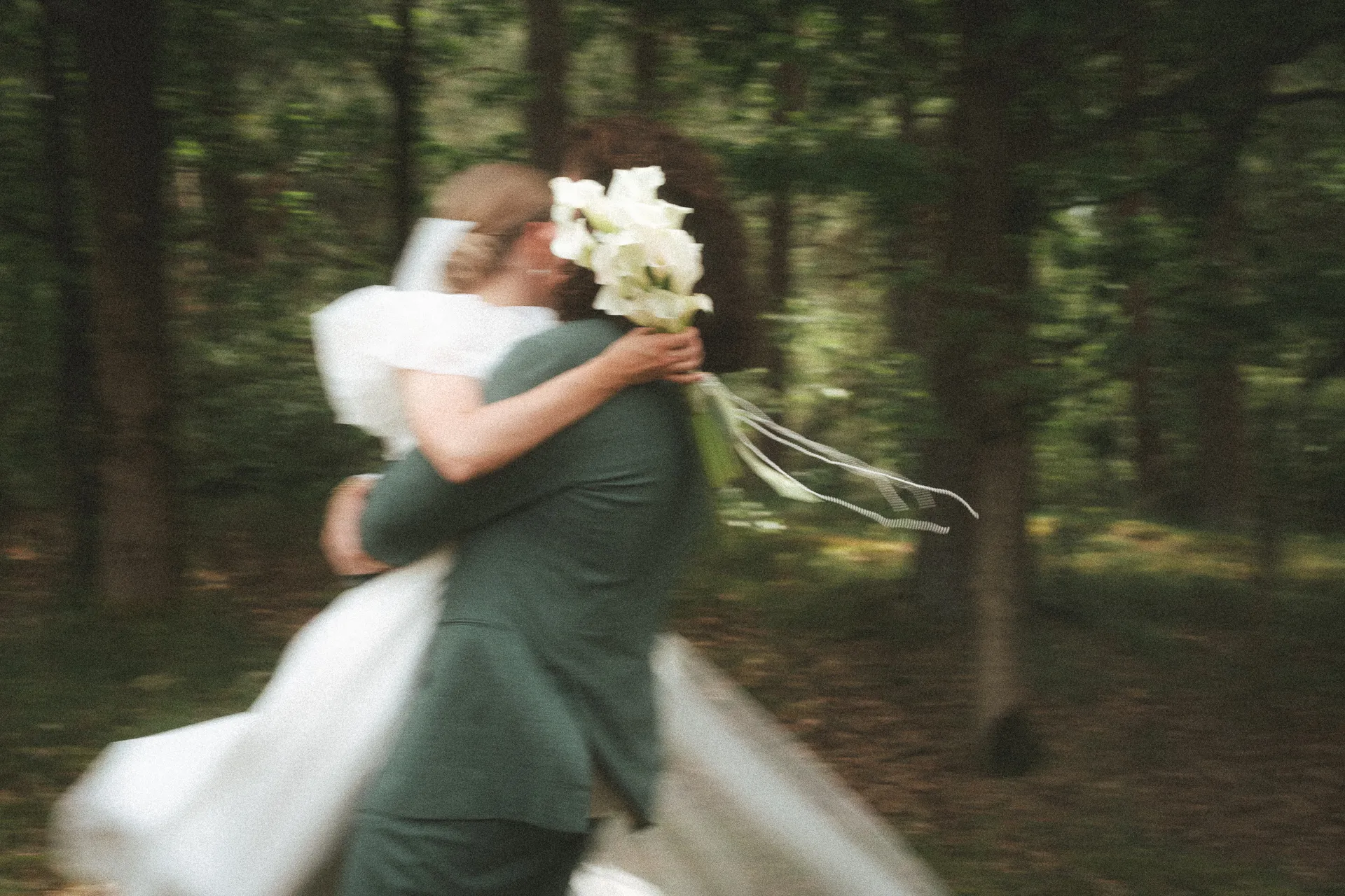 Hochzeitsmoment — Selah Stories
